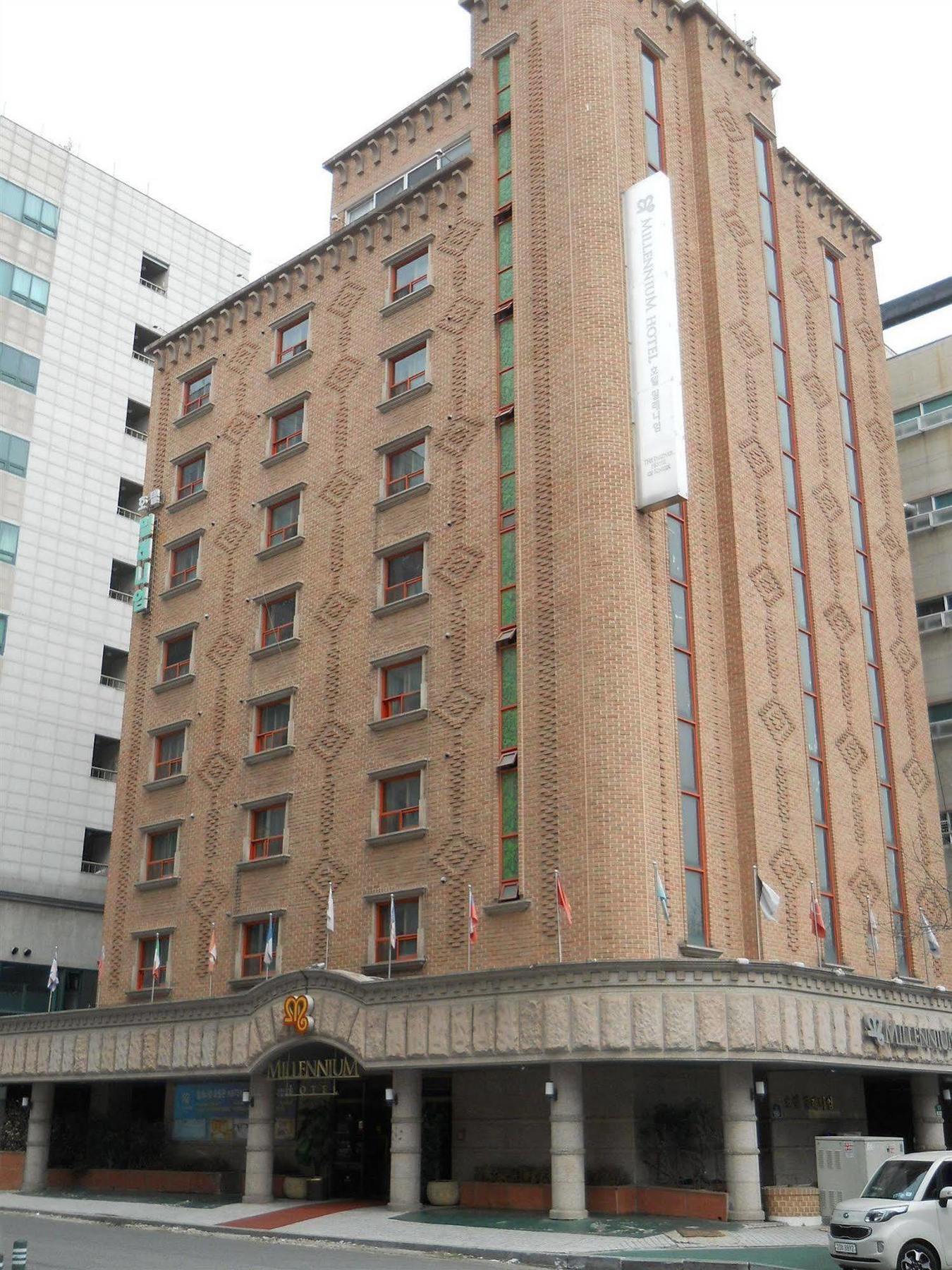Millennium Hotel Kōyō Extérieur photo