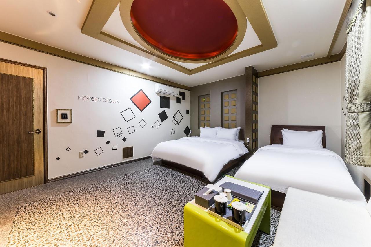 Millennium Hotel Kōyō Extérieur photo